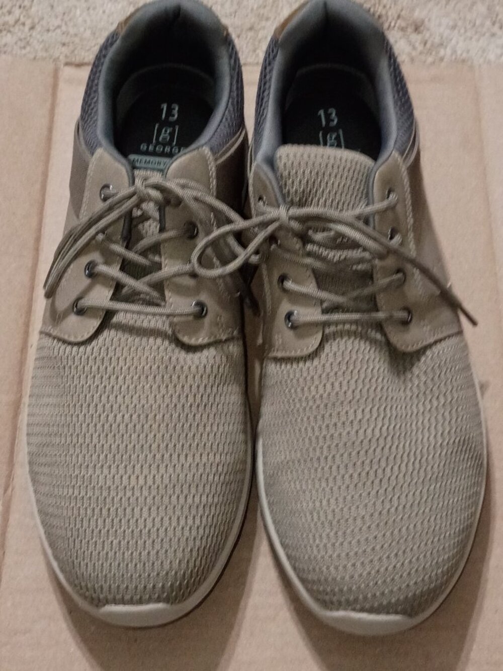 Nwot Men's George Royce Casual Athletic Sneaker Size 13